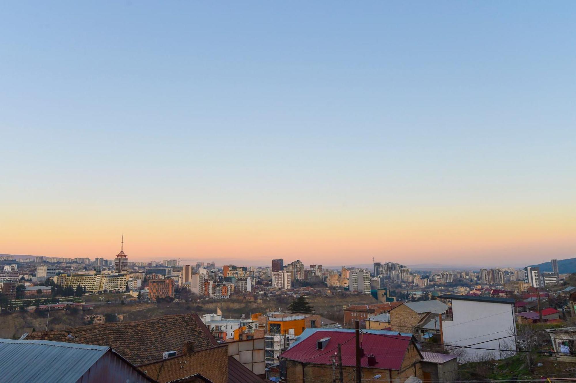 Kraveli Hotel Tbilisi Eksteriør billede