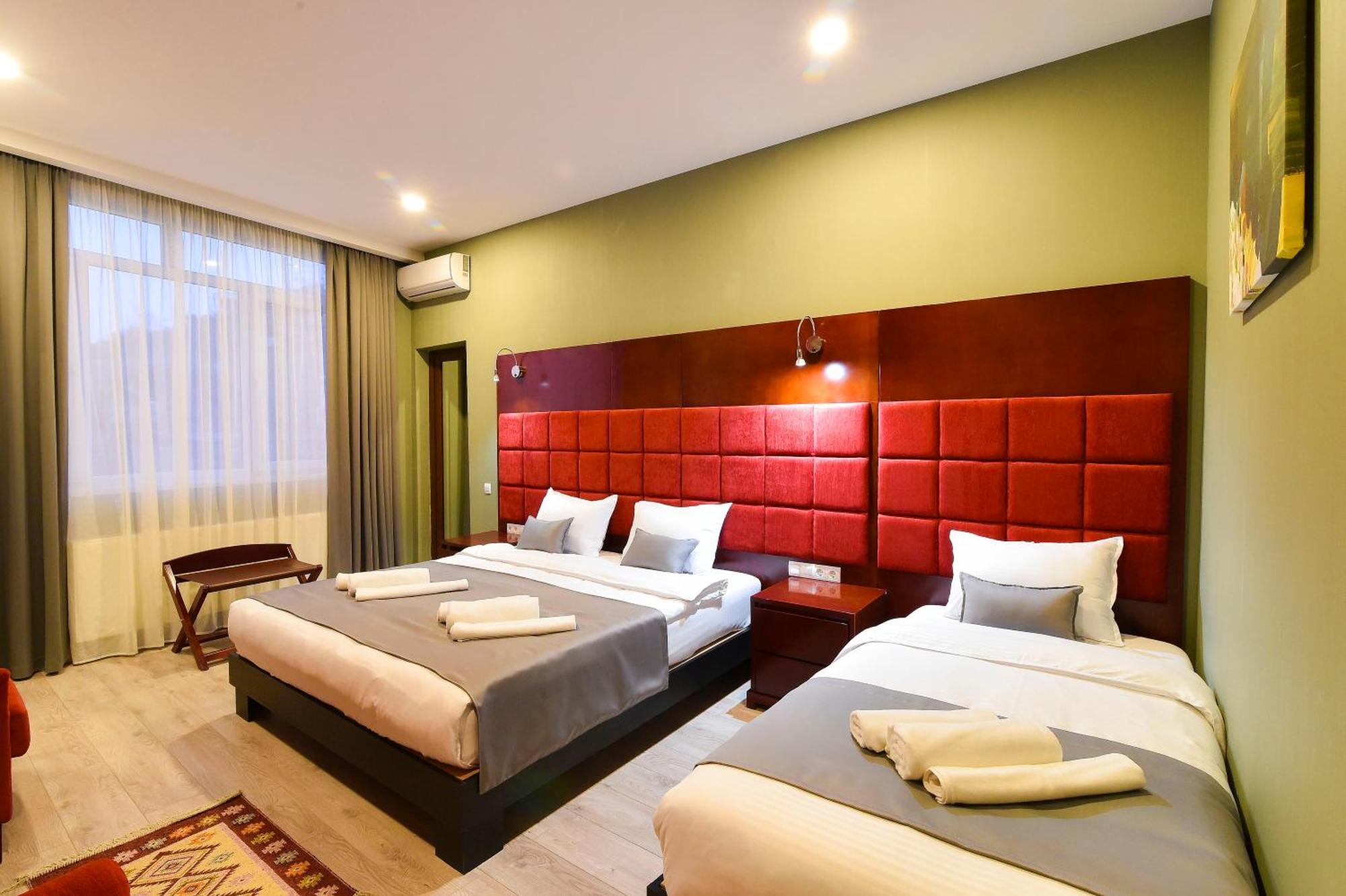 Kraveli Hotel Tbilisi Eksteriør billede
