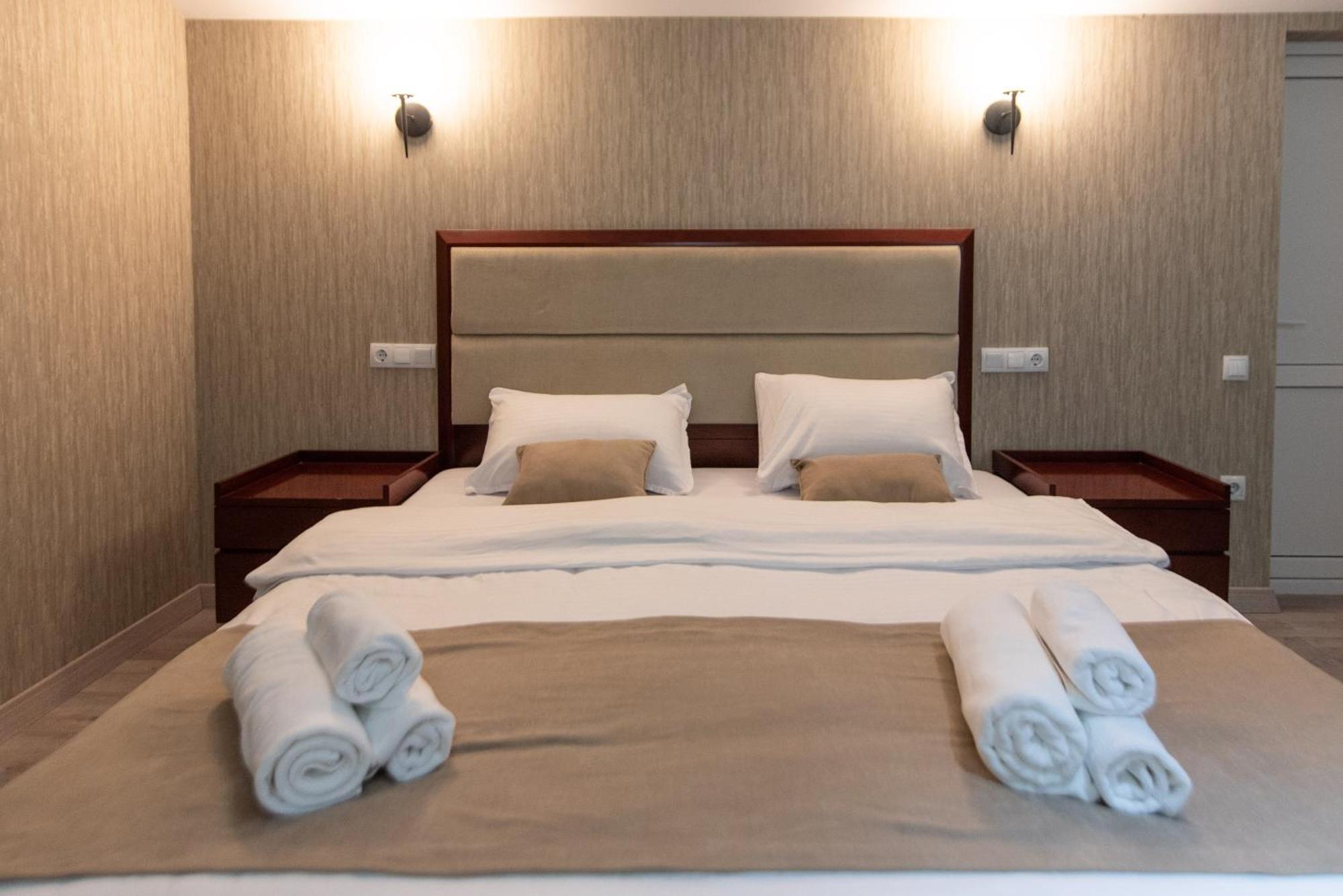 Kraveli Hotel Tbilisi Eksteriør billede